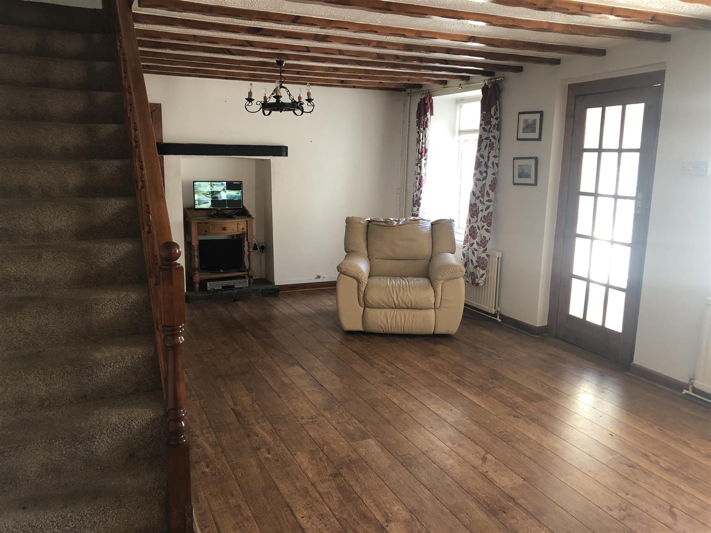 ANOTHER ROOM ASPECT